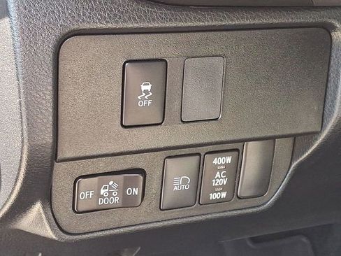 Used 2023 Toyota Tacoma TRD Sport w/ Technology Package image 32