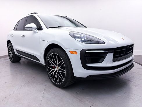 Used 2023 Porsche Macan S image 10