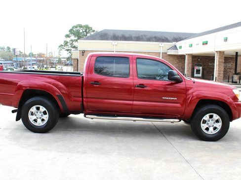 Used 2009 Toyota Tacoma PreRunner image 1