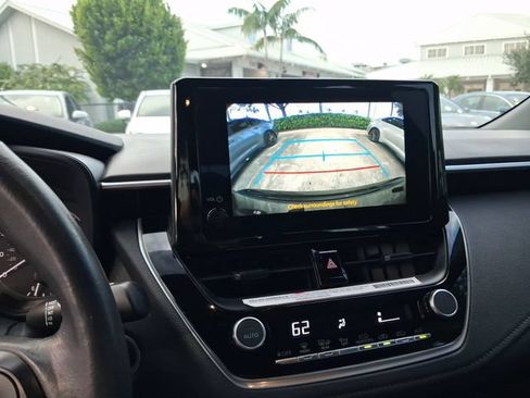 Used 2024 Toyota Corolla SE FWD image 19