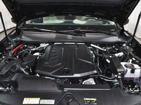 Used 2025 Audi A5 2.0T Prestige w/ 19" Wheel Package AWD/4WD image 74