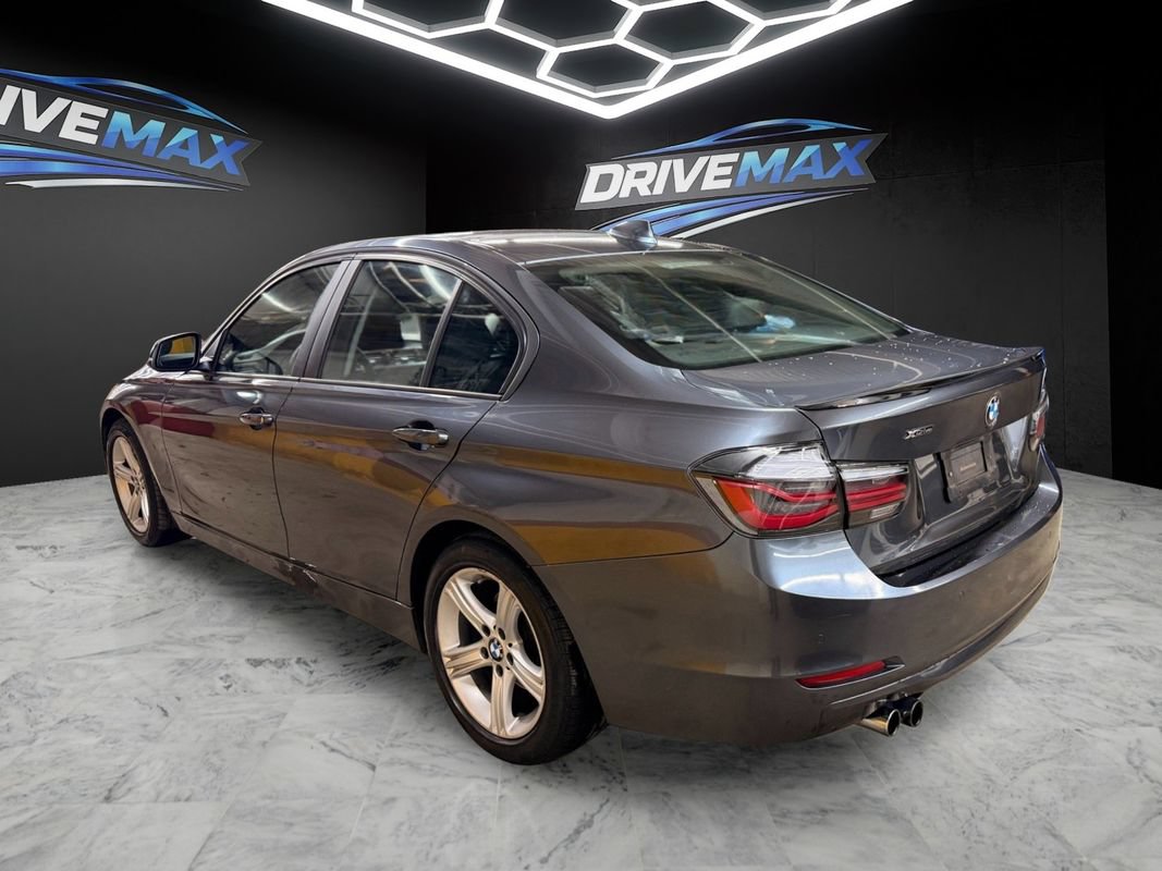 Used 2014 BMW 328i xDrive Sedan AWD/4WD image 7