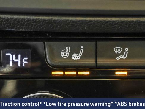 Used 2020 Volkswagen Jetta R-Line w/ R-Line Cold Weather Package image 11