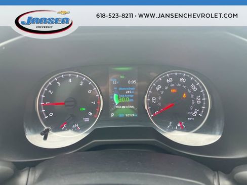 Used 2020 Toyota RAV4 XLE w/ Convenience Package image 11