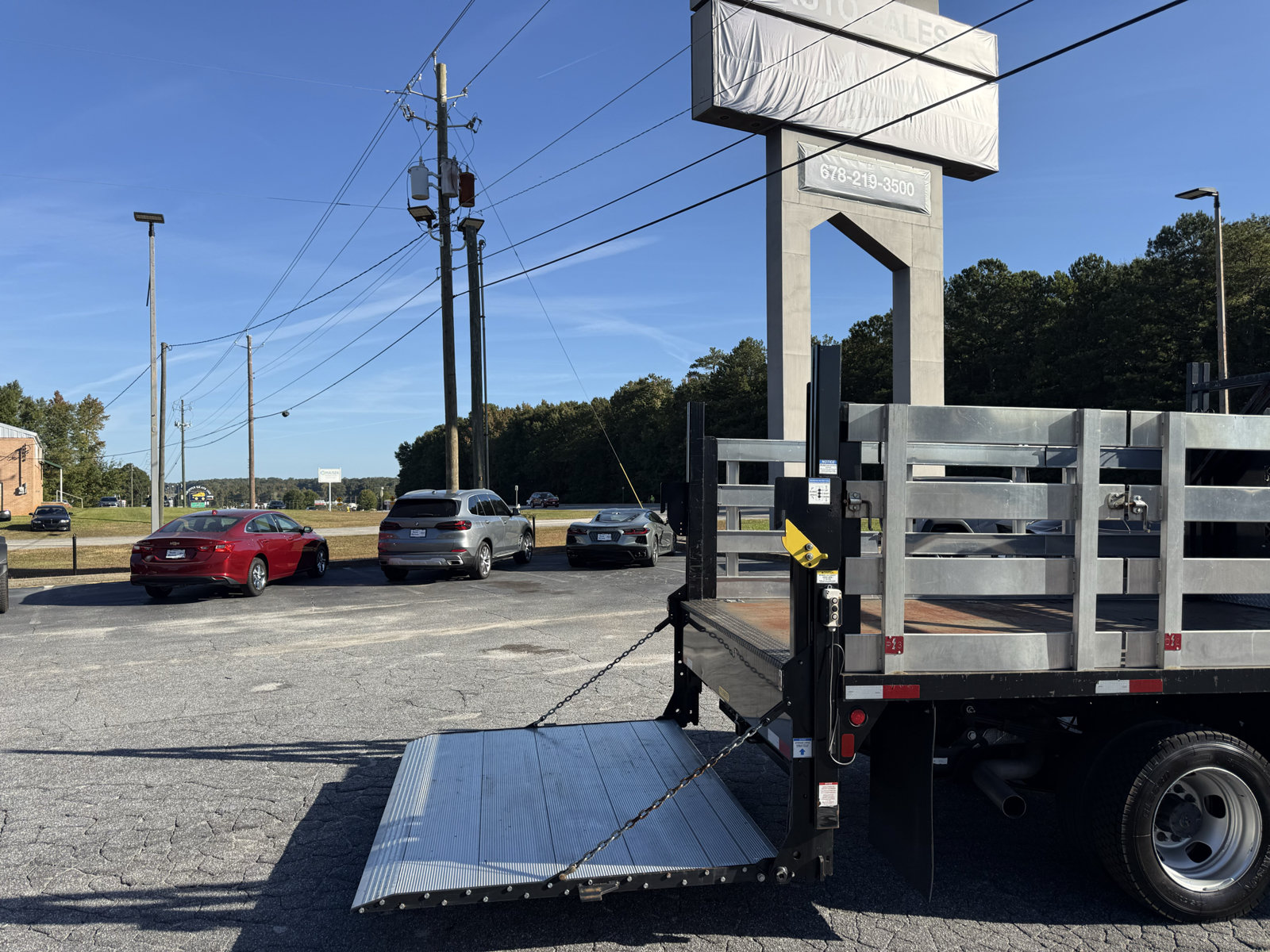 Used 2022 RAM 5500 Tradesman w/ Chrome Appearance Group RWD image 35