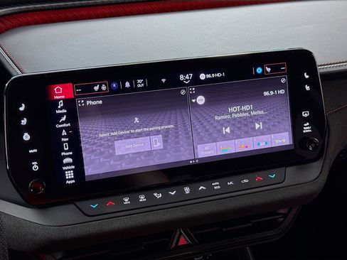 Used 2024 Dodge Charger Daytona Scat Pack w/ Plus Group image 18