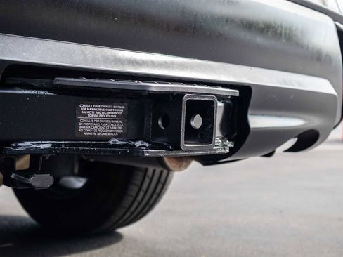 Used 2024 Toyota Highlander XLE image 15