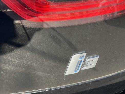 Used 2017 BMW i3 image 13