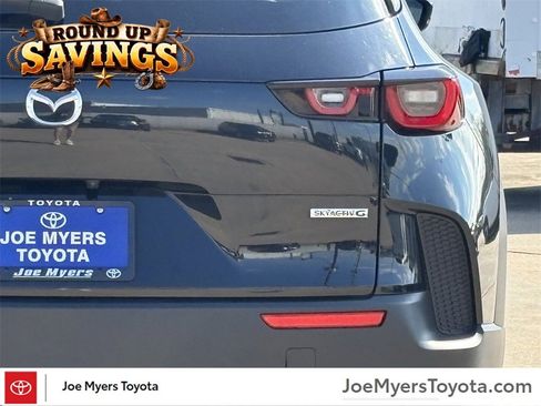 Used 2025 MAZDA CX-50 AWD 2.5 S w/ Preferred Package image 9