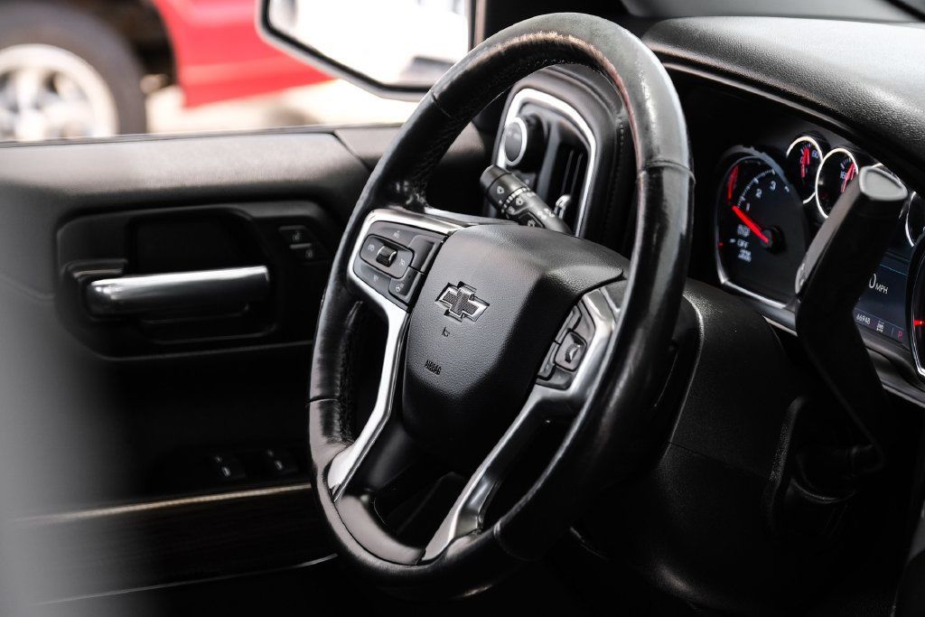 Used 2021 Chevrolet Silverado 1500 RST AWD/4WD image 11