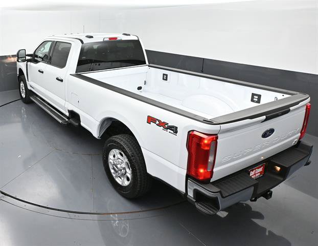 Certified 2026 Ford F350 XLT w/ FX4 Off-Road Package AWD/4WD image 43
