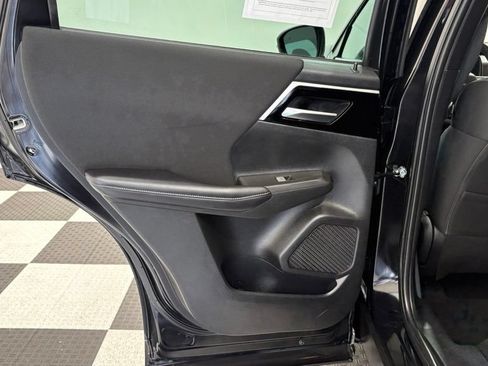 Used 2022 Mitsubishi Outlander ES AWD/4WD image 19