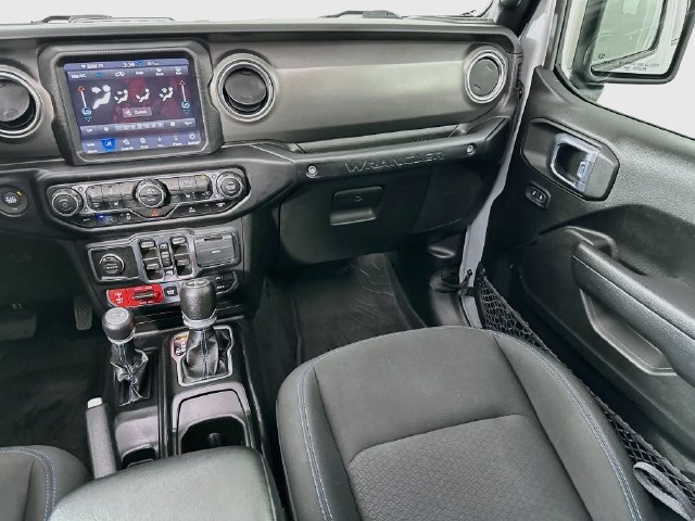 Used 2023 Jeep Wrangler Unlimited Rubicon 4xe w/ Cold Weather Group AWD/4WD image 28