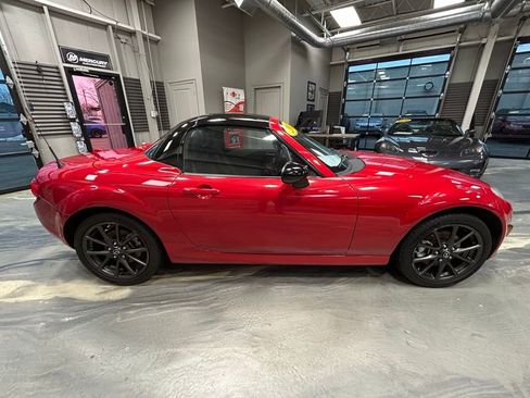 Used 2012 MAZDA MX-5 Miata Special Edition image 22
