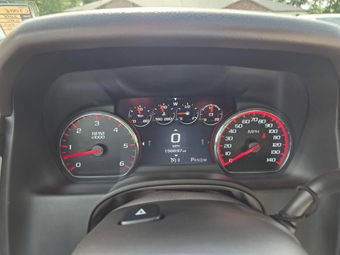 Used 2016 GMC Yukon Denali AWD/4WD image 12