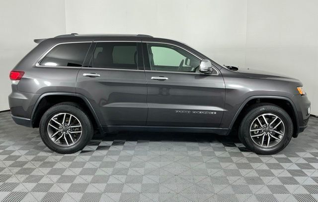Used 2020 Jeep Grand Cherokee Limited w/ Trailer Tow Group IV RWD image 8