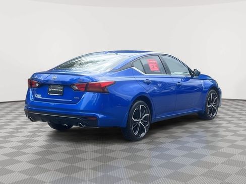 Certified 2025 Nissan Altima 2.5 SR AWD/4WD image 5