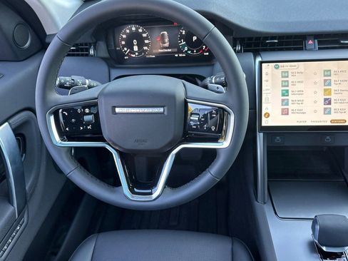 New 2025 Land Rover Discovery Sport S AWD/4WD image 16