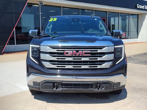 Used 2023 GMC Sierra 1500 SLE w/ Enhanced Capability Package image 13