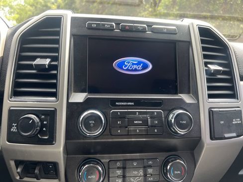Used 2020 Ford F250 Lariat AWD/4WD image 18