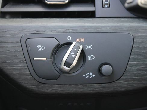 Used 2021 Audi A4 2.0T Premium w/ Convenience Package image 12