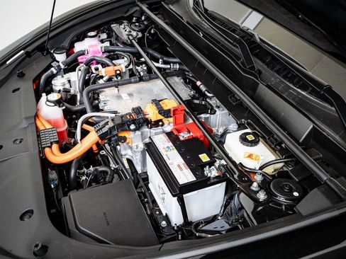 New 2026 Lexus RZ 450e AWD image 34