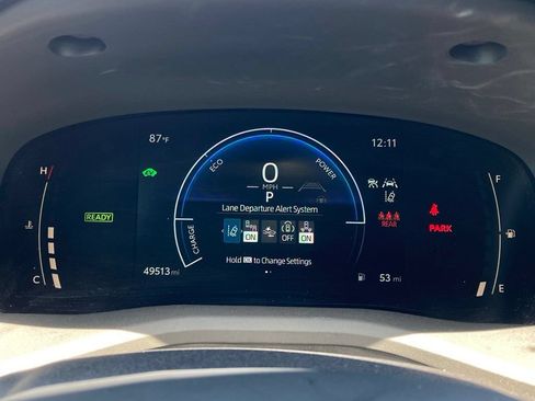 Used 2025 Toyota Camry LE FWD image 13