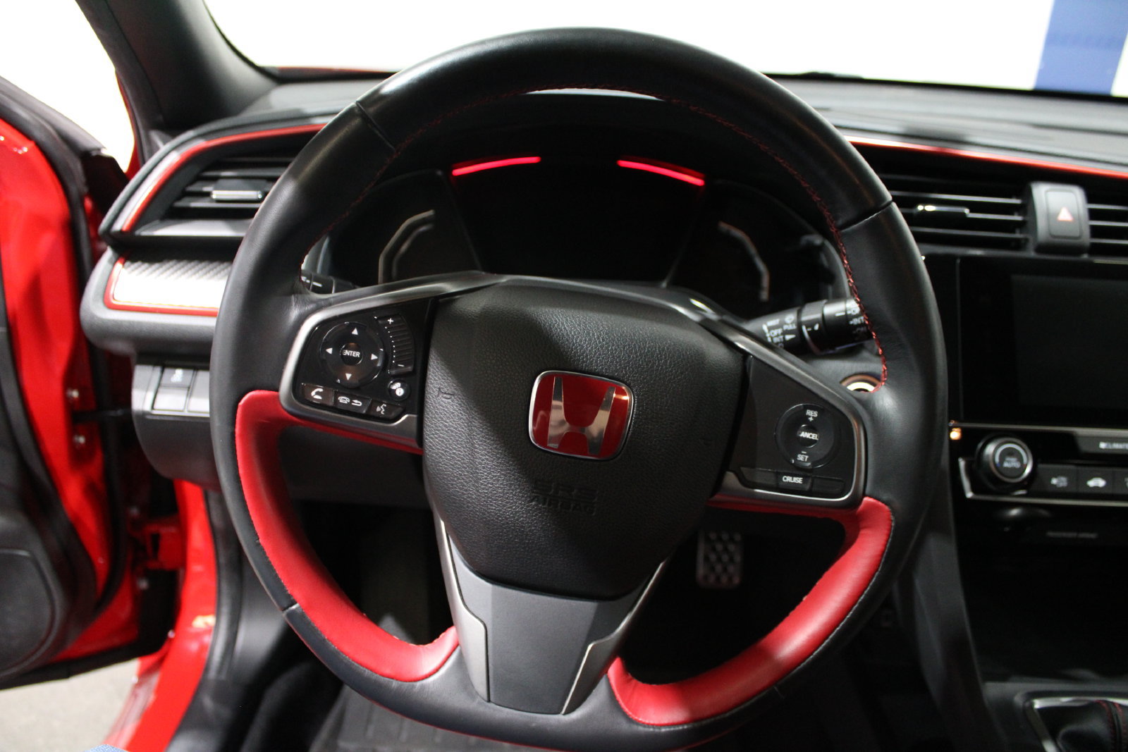 Used 2018 Honda Civic Type R image 29