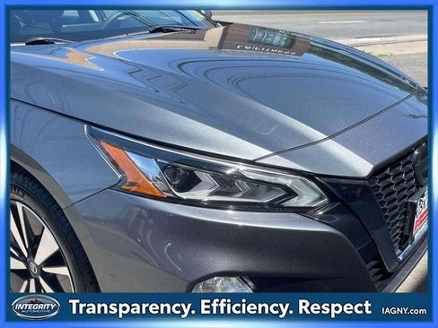 Used 2020 Nissan Altima 2.5 SV AWD/4WD image 10