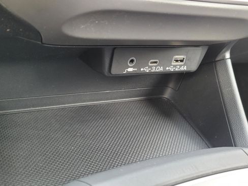 Certified 2024 Subaru Crosstrek 2.0i Premium AWD/4WD image 28