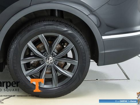 Used 2024 Volkswagen Tiguan SE image 6