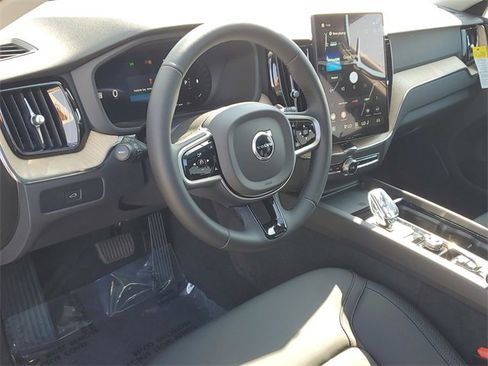 New 2026 Volvo XC60 B5 Plus w/ Protection Package Premier image 7