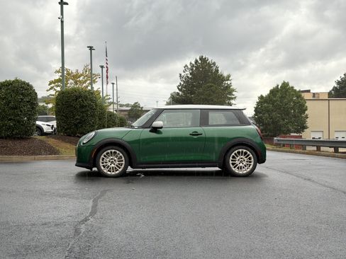 New 2026 MINI Cooper S FWD image 13