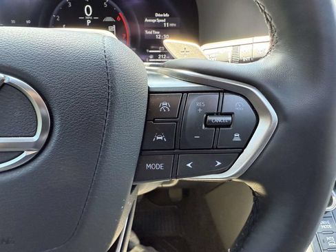 Used 2024 Lexus GX 550 AWD/4WD image 21