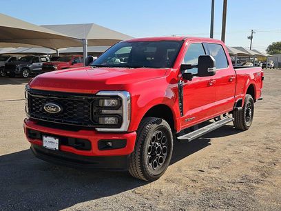 Used 2025 Ford F250 XLT w/ Black Appearance Package