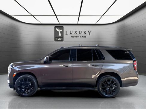 Used 2021 Chevrolet Tahoe RST w/ Luxury Package AWD/4WD image 5