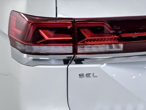 New 2026 Volkswagen Atlas SEL image 27