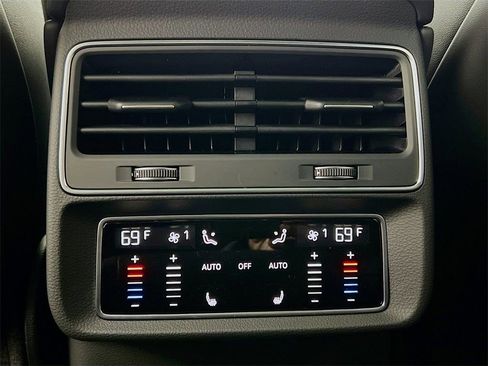 New 2026 Audi Q8 Premium Plus image 26