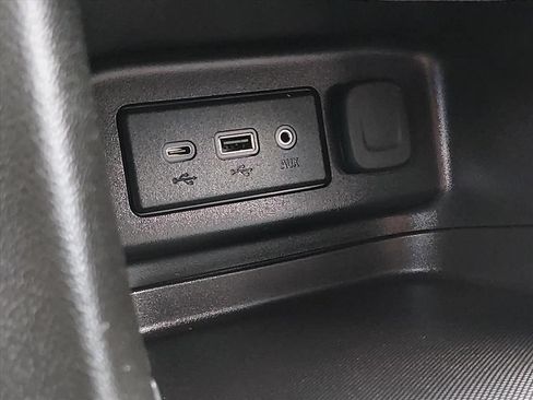 Used 2023 Chevrolet Equinox LS w/ LPO, Cargo Package FWD image 20