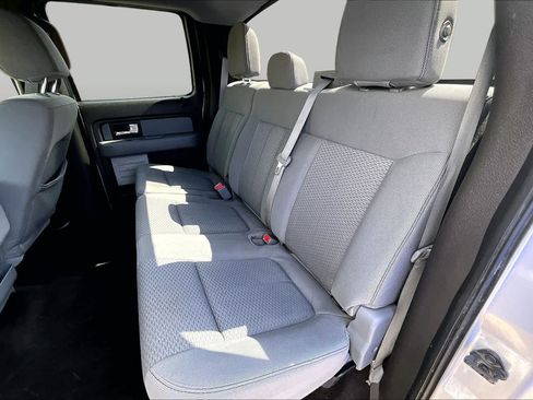 Used 2013 Ford F150 XLT w/ Mid Equipment Group RWD image 21