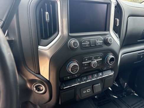 Used 2020 Chevrolet Silverado 1500 LT w/ All-Star Edition AWD/4WD image 12