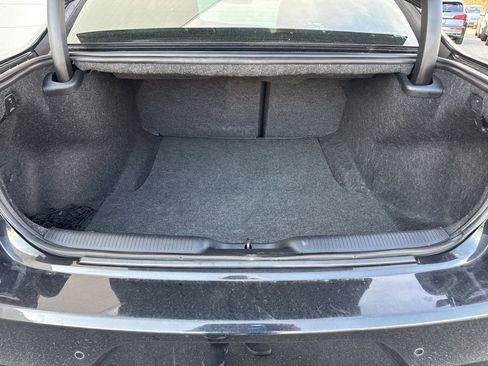 Used 2016 Dodge Charger SE w/ Power Sunroof Group image 11