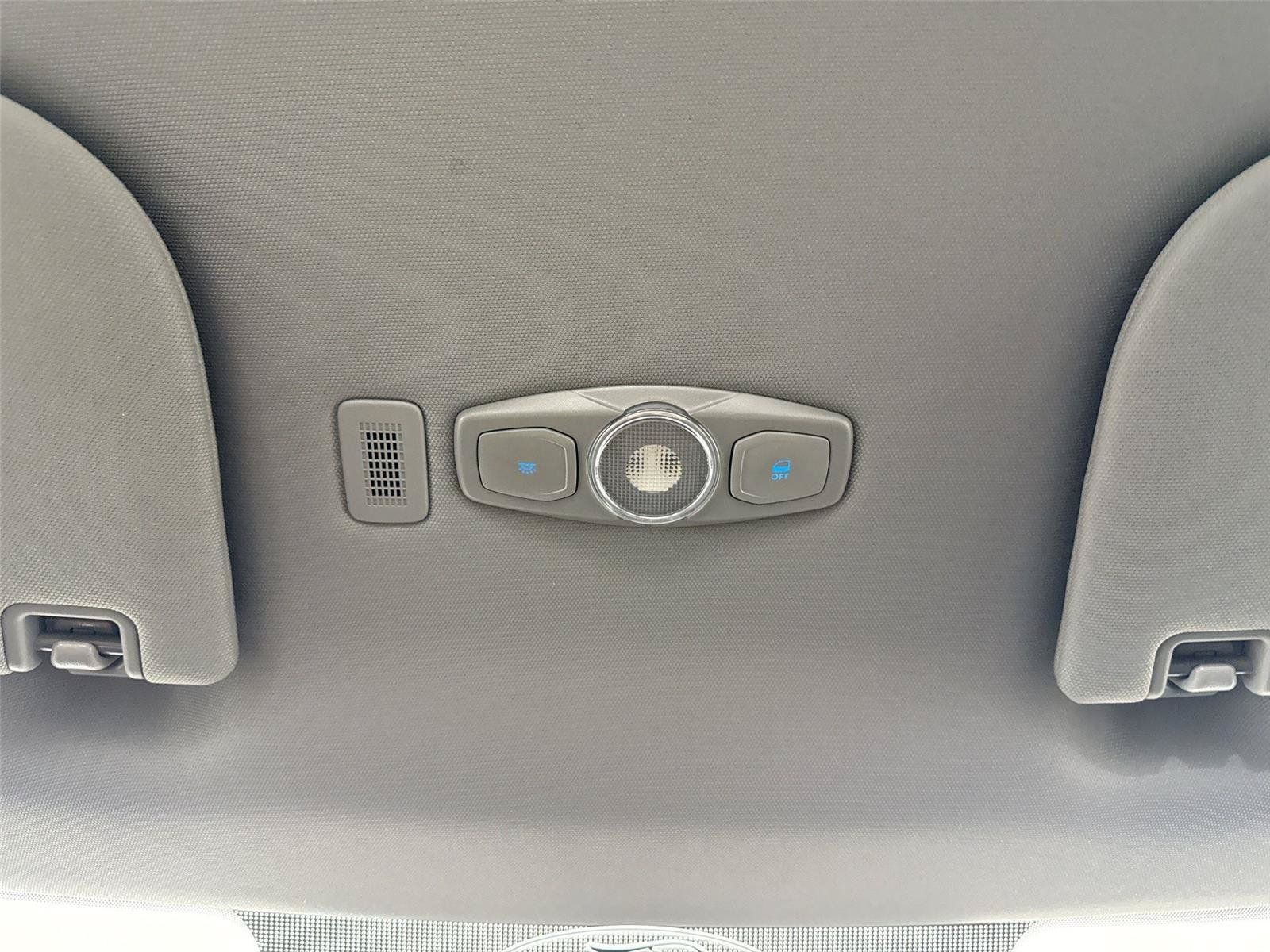 Used 2018 Ford F150 XL w/ Equipment Group 101A Mid RWD image 6