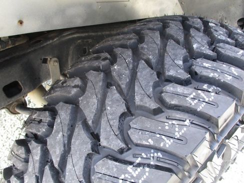 Used 2018 Jeep Wrangler Unlimited Sport S AWD/4WD image 33