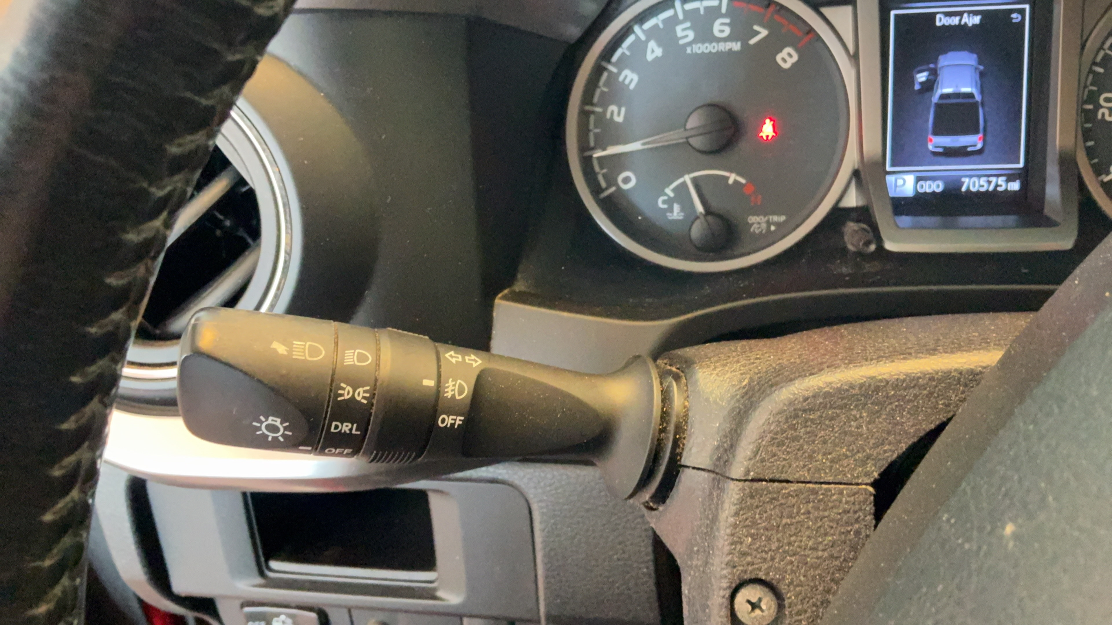 Used 2016 Toyota Tacoma SR5 w/ SR5 Appearance Package (SN) RWD image 23
