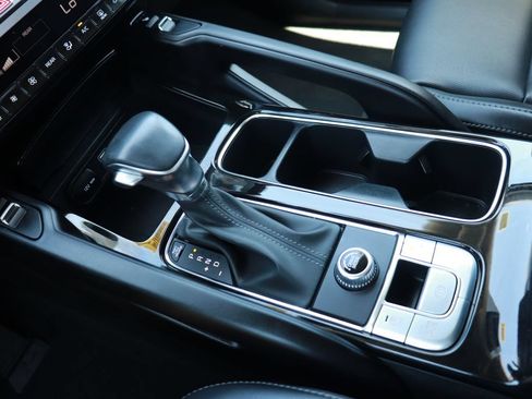 Used 2024 Kia Telluride S w/ S Sunroof Package FWD image 20
