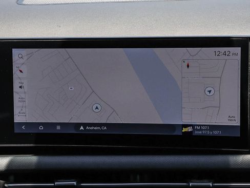 Used 2025 Hyundai Tucson SEL AWD/4WD image 19