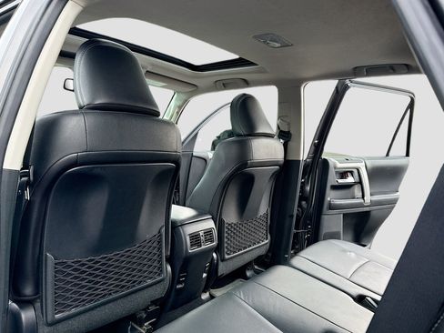 Used 2017 Toyota 4Runner Limited image 5