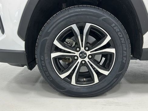 Used 2022 Toyota RAV4 LE image 14