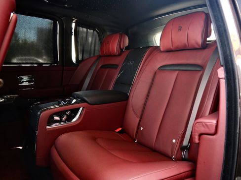 Used 2023 Rolls-Royce Cullinan Black Badge w/ Driver's Package AWD/4WD image 8